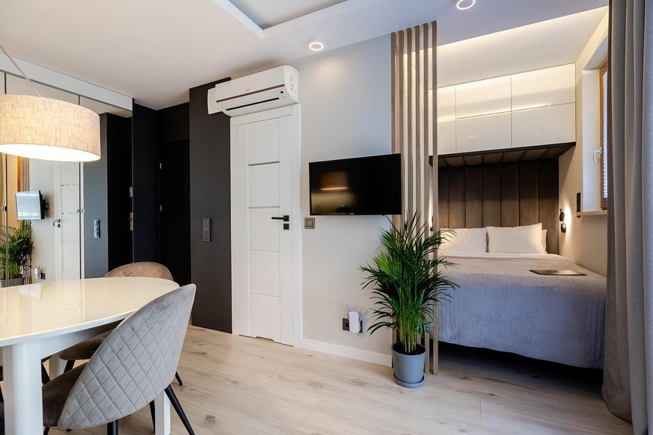 Apartment Wola, Wi-Fi, Smart Lock, Air Condition วอร์ซอ ภายนอก รูปภาพ