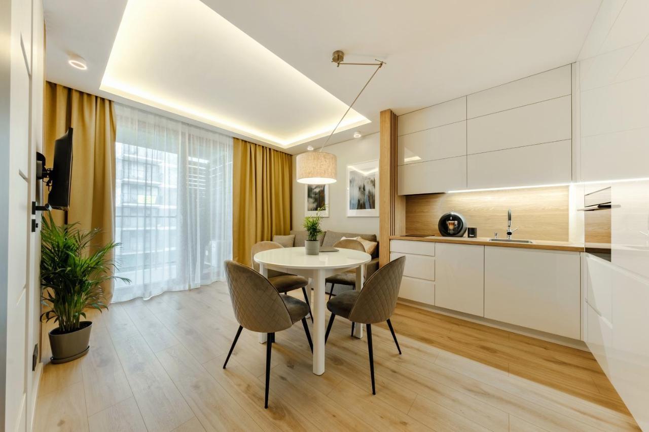 Apartment Wola, Wi-Fi, Smart Lock, Air Condition วอร์ซอ ภายนอก รูปภาพ